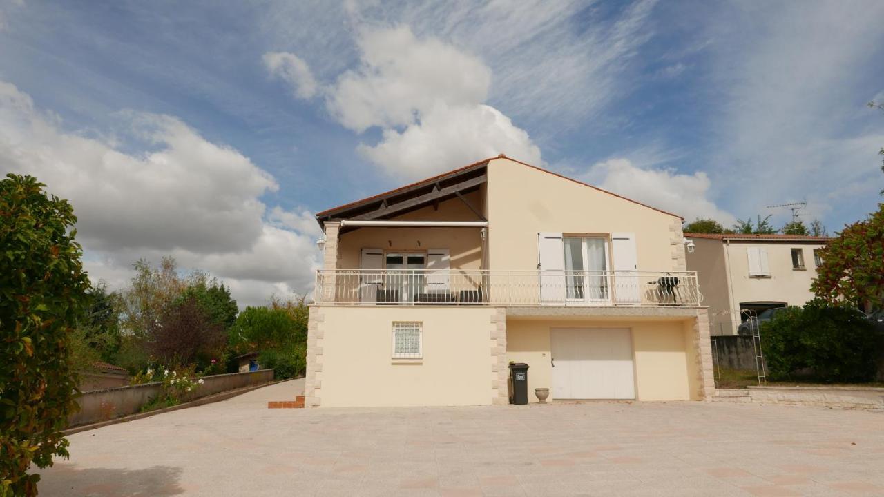 La maison de Edgar Ruelle-sur-Touvre Exterior foto